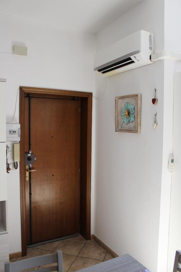 Lovely Sardinia Apartment Porto Torres Eksteriør billede
